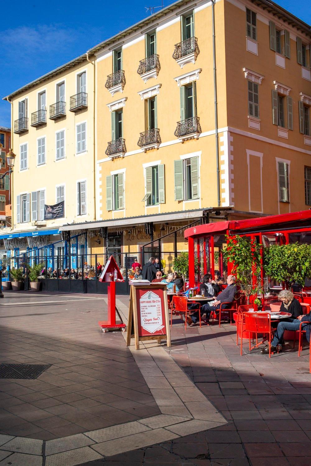 Appartamento Proche Du Cours Saleya Et De La Plage, Dans Le Vieux Nice, Spacieux Et Climatise *